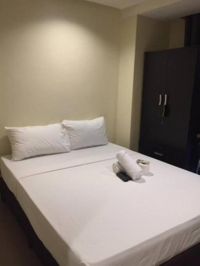 Spacious Studio Apartment B301